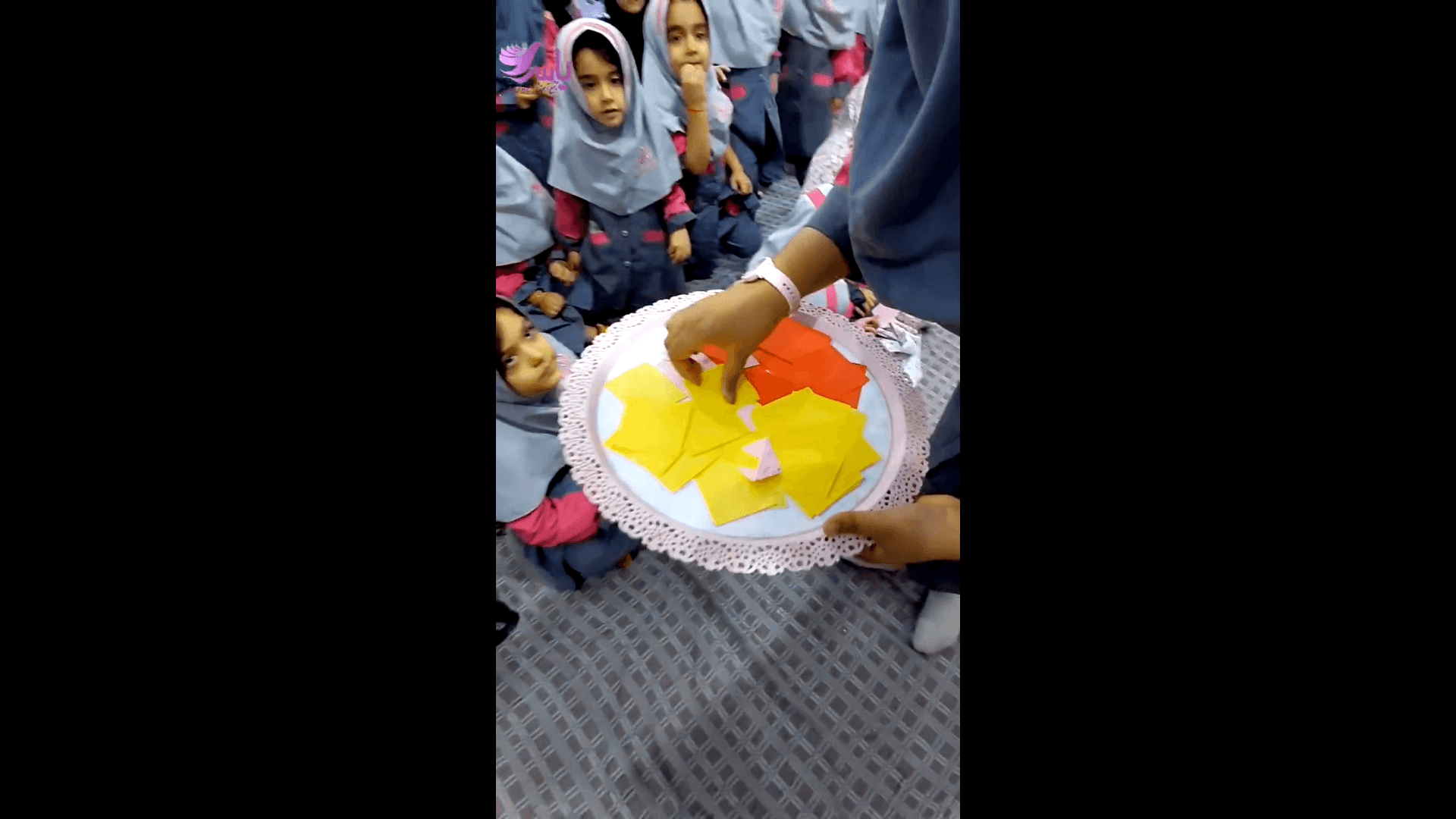 نماز جماعت ششمی ها